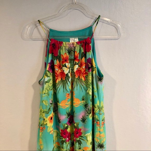 Tropical Maxi Dress - Picture 2 of 3